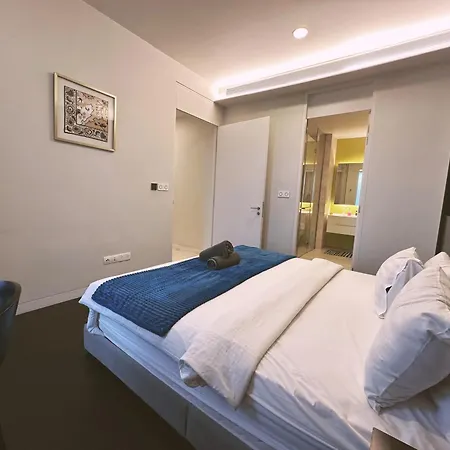 Victoria Home Tropicana The Residence Klcc Bukit Bintang Kuala Lumpur Exterior photo