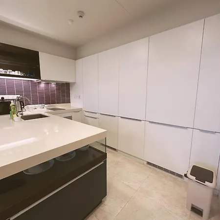Victoria Home Tropicana The Residence Klcc Bukit Bintang Kuala Lumpur Exterior photo